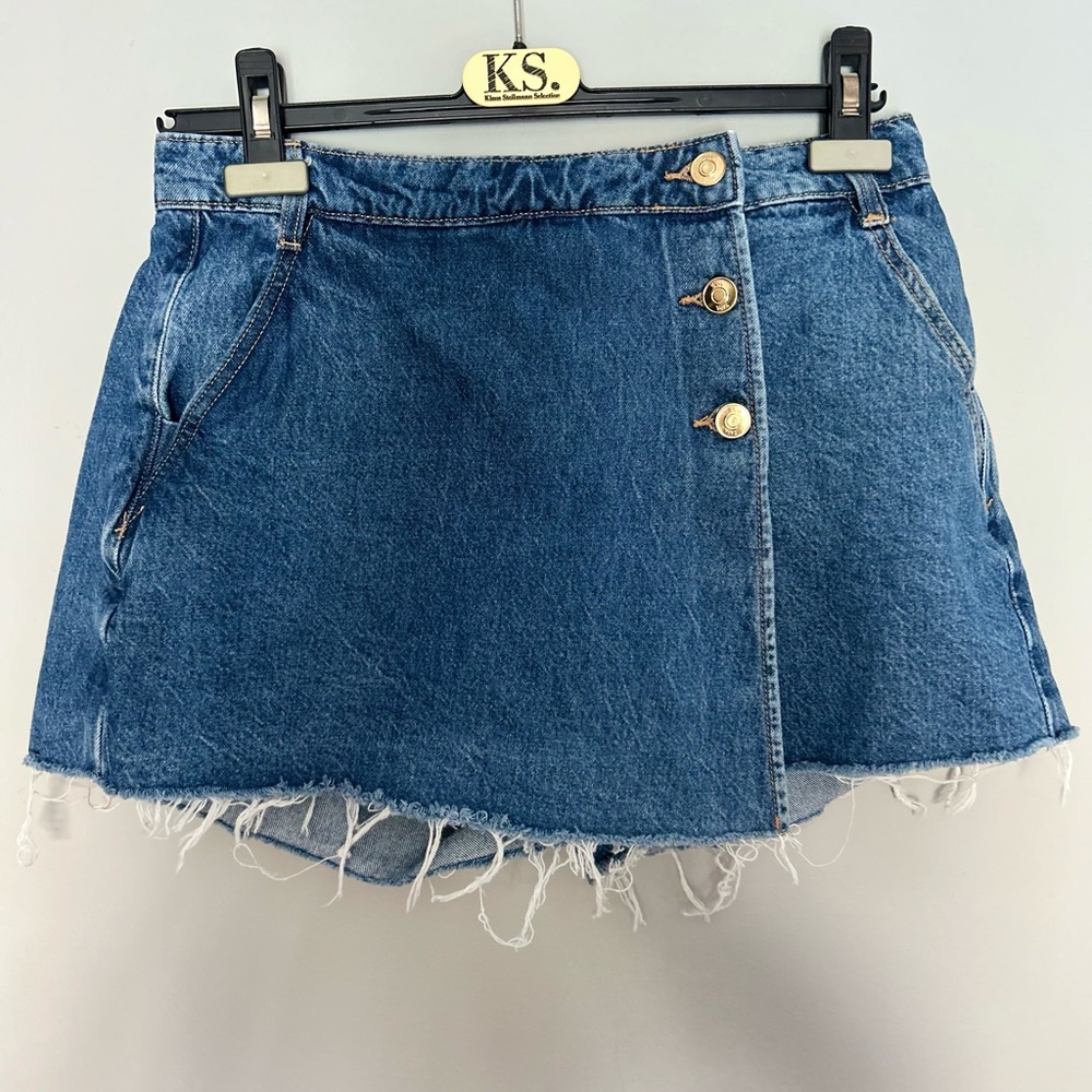 Zara Blue Denim Skort with Gold Buttons